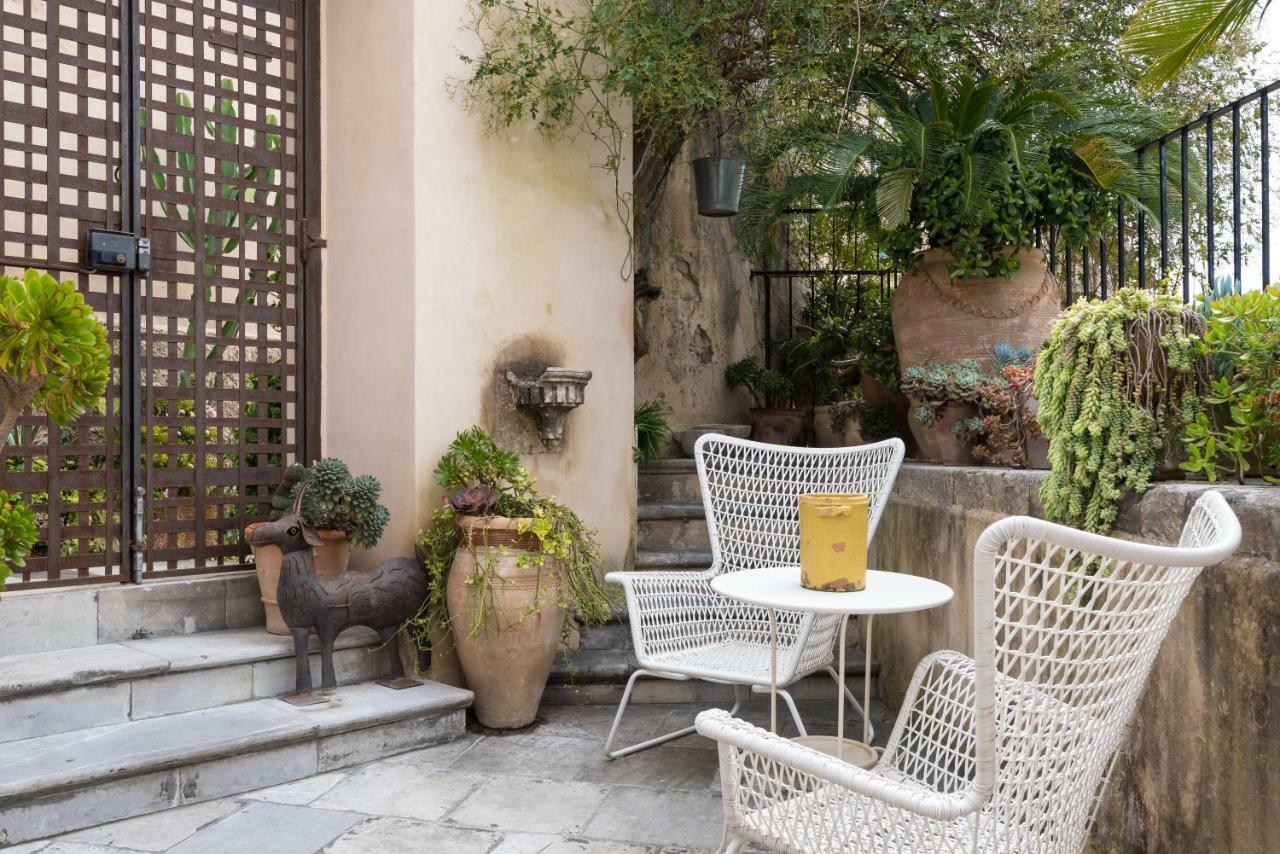 Jasmine Modica Luxury House Apartment ภายนอก รูปภาพ