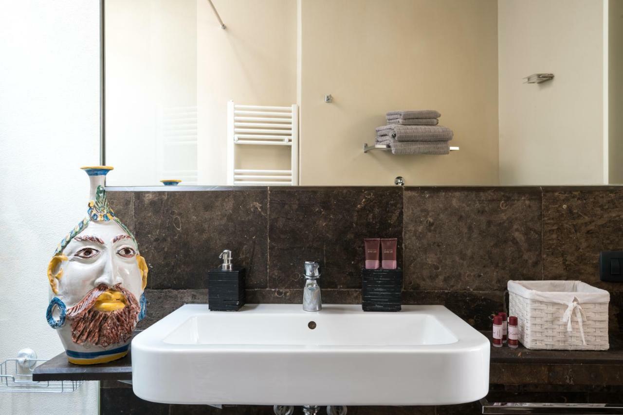 Jasmine Modica Luxury House Apartment ภายนอก รูปภาพ